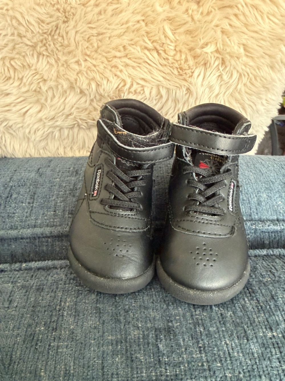 Reebok Kids Black High-Top Sneakers with Hook-and-Loop Strap
